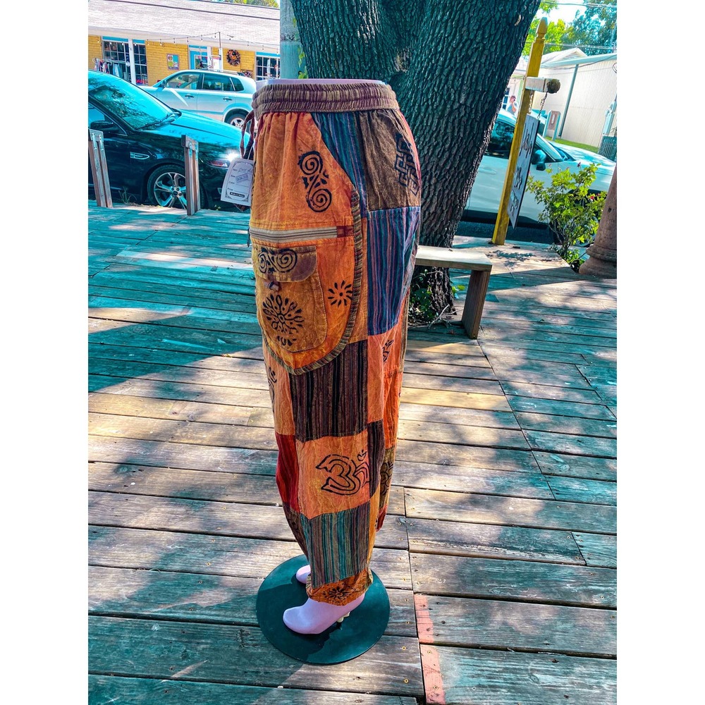 Beautiful boho hippie patchwork pants - Picture 8 of 10